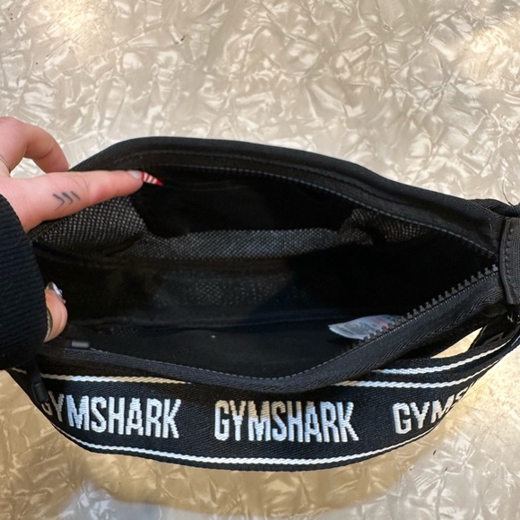 Gymshark purse - Picture 5 of 5